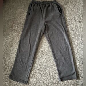 Men's Gray Fleece Pants - Size L